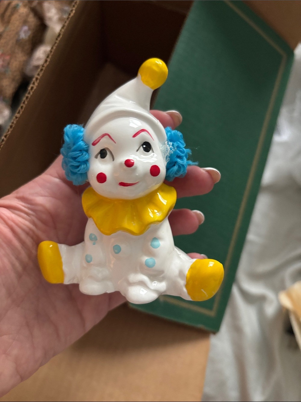 Yellow & White Clown Figurine Plush-Ear Kids Toy